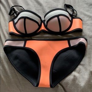 Triangl bikini set